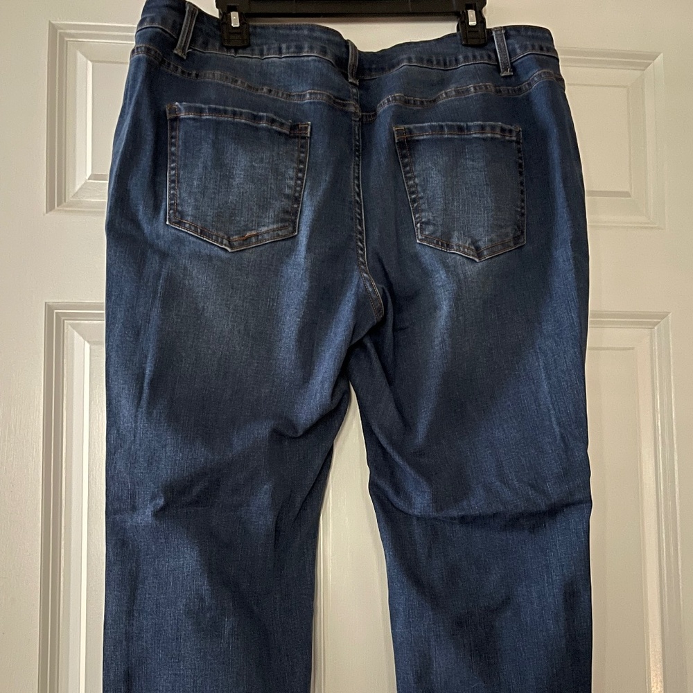 Jeans - Picture 2 of 2